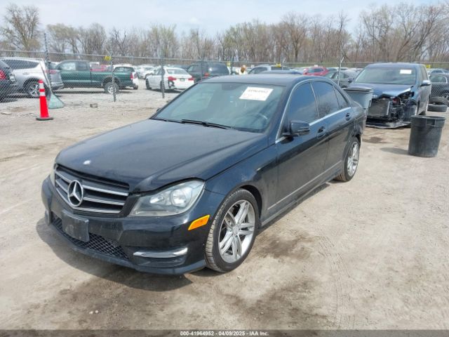 WDDGF8AB9EA929638 Mercedes-Benz C 300 Luxury 4matic/sport 4matic