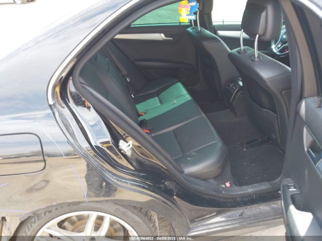 WDDGF8AB9EA929638 Mercedes-Benz C 300 Luxury 4matic/sport 4matic