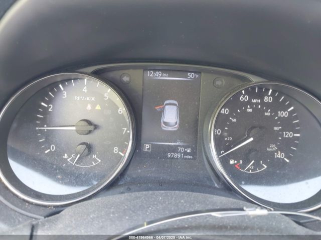 JN1BJ1CP1JW155386 Nissan Rogue Sport S