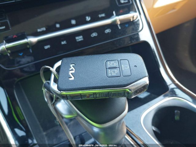 KNDNC5H33N6147331 KIA Carnival Mpv Ex