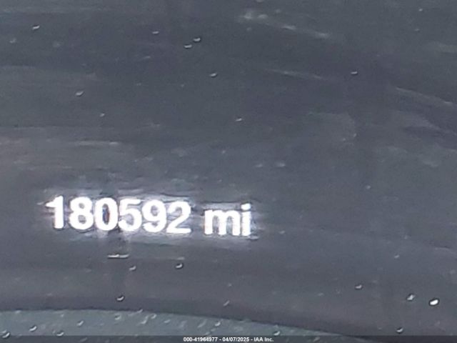 1C4RJFAG2GC454861 Jeep Grand Cherokee 75th Anniversary