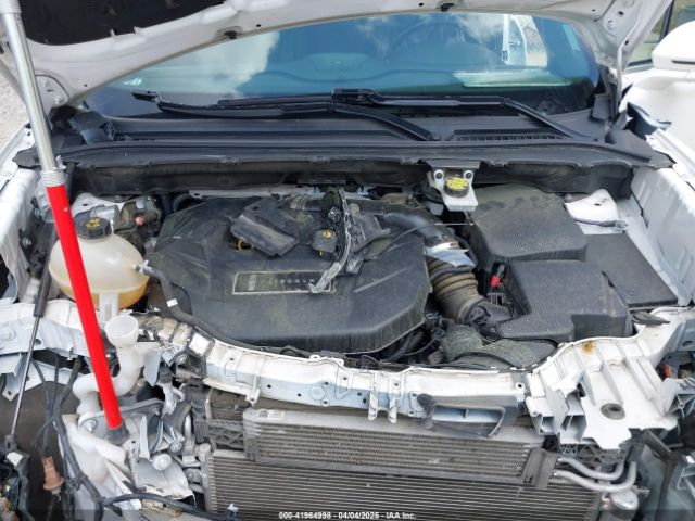5LMCJ2C96JUL32351 Lincoln MKC SELECT