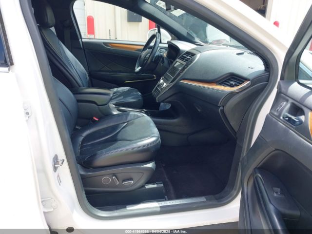 5LMCJ2C96JUL32351 Lincoln MKC SELECT