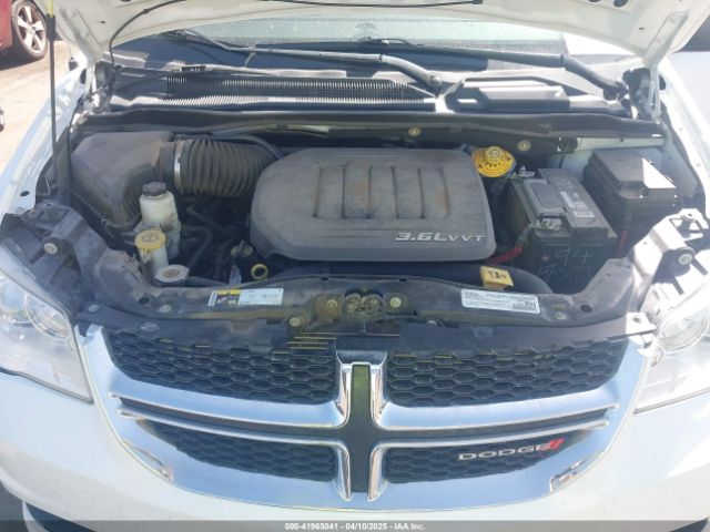2C4RDGBG2HR741587 Dodge Grand Caravan Se