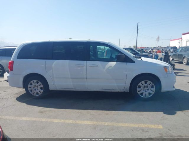 2C4RDGBG2HR741587 Dodge Grand Caravan Se