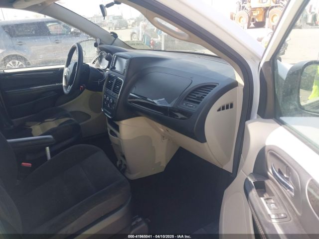 2C4RDGBG2HR741587 Dodge Grand Caravan Se