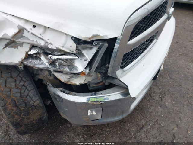 1C6RR7FT7MS560932 RAM 1500 Classic Tradesman  4x4 6'4 Box