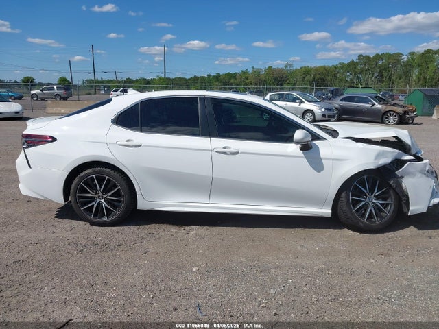 4T1T11AK3MU594562 Toyota CAMRY SE