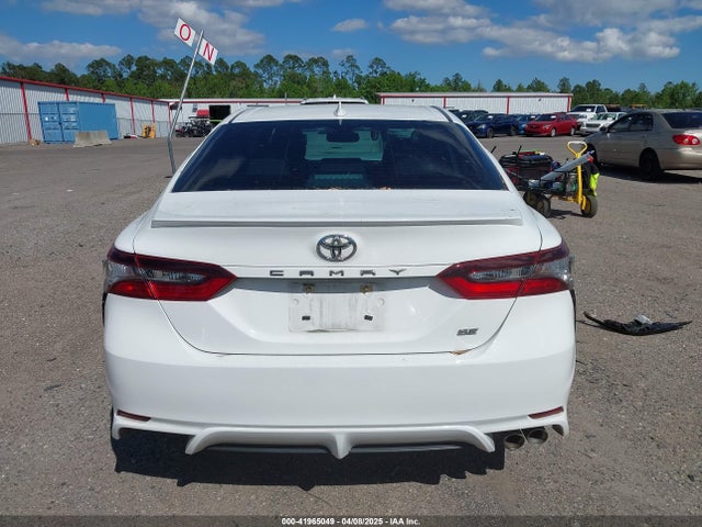 4T1T11AK3MU594562 Toyota CAMRY SE