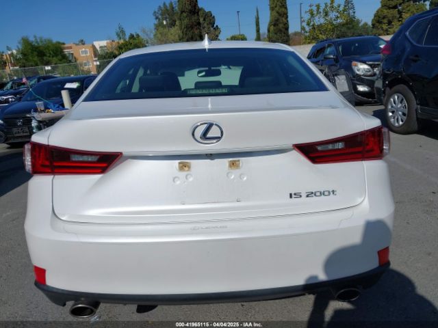 JTHBA1D2XG5035793 Lexus IS 200T