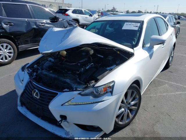 JTHBA1D2XG5035793 Lexus IS 200T
