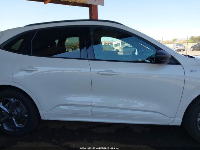1FMCU0MN2RUA68650 Ford Escape St-line