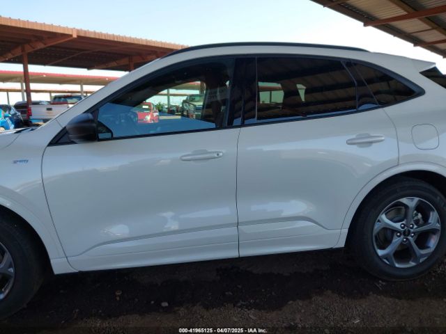 1FMCU0MN2RUA68650 Ford Escape St-line