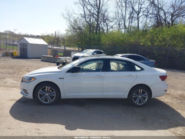 3VWC57BU2KM243703 Volkswagen Jetta 1.4t R-line/1.4t S/1.4t Se