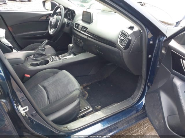 3MZBM1U71GM327067 Mazda Mazda3 I Sport