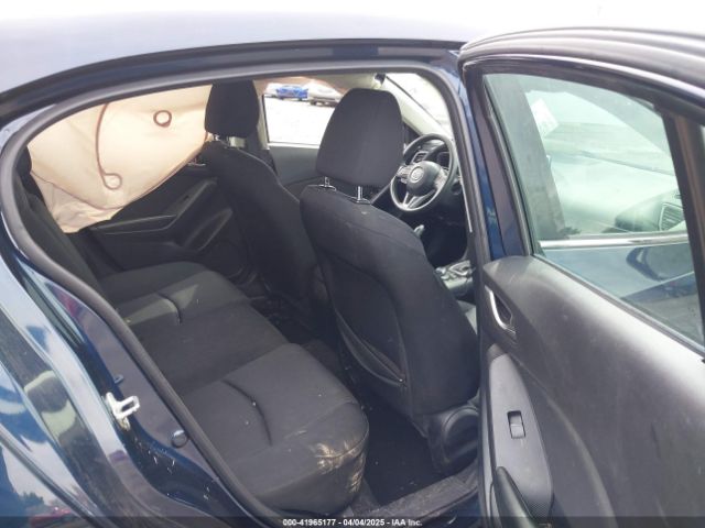 3MZBM1U71GM327067 Mazda Mazda3 I Sport