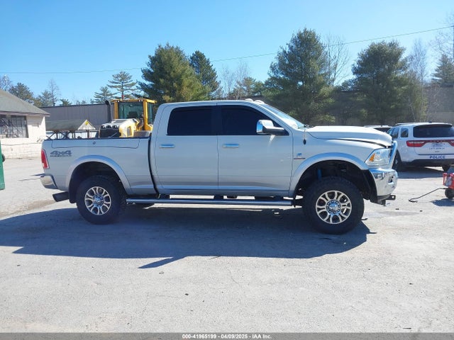 3C6UR5FL4JG404249 RAM 2500 Laramie  4x4 6'4 Box