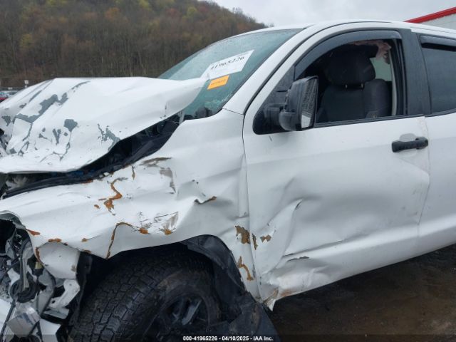 5TFUY5F19LX909244 Toyota Tundra Sr5