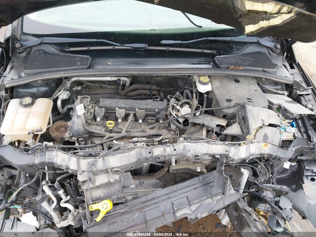 1FADP3K26JL309460 Ford FOCUS SE