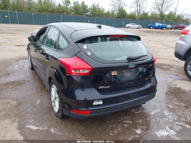 1FADP3K26JL309460 Ford FOCUS SE