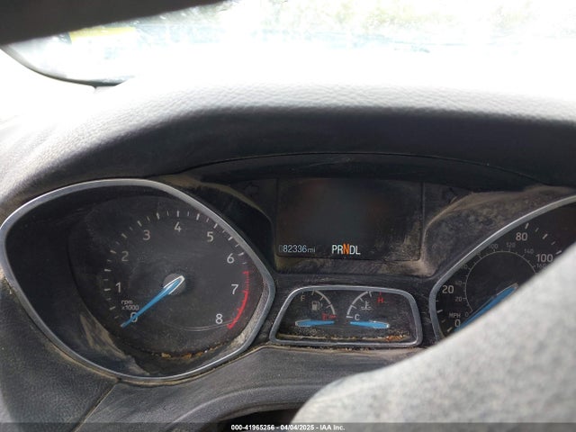 1FADP3K26JL309460 Ford FOCUS SE