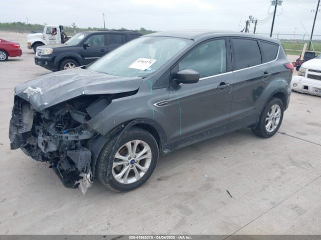 1FMCU0GD0KUA82121 Ford ESCAPE SE