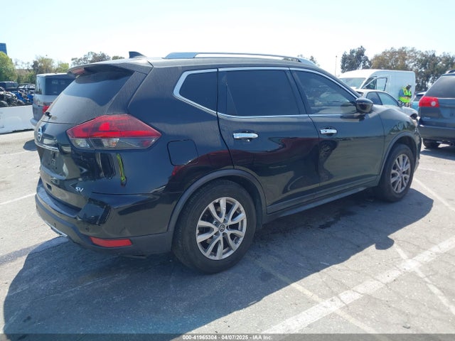 KNMAT2MT8KP506083 Nissan ROGUE SV