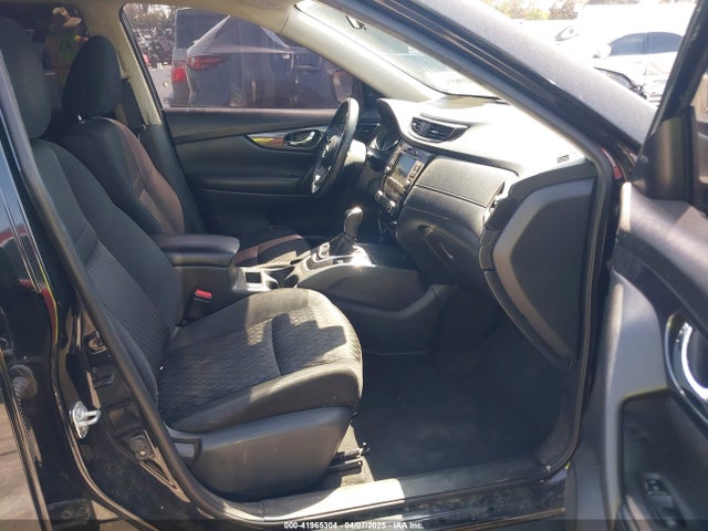 KNMAT2MT8KP506083 Nissan ROGUE SV