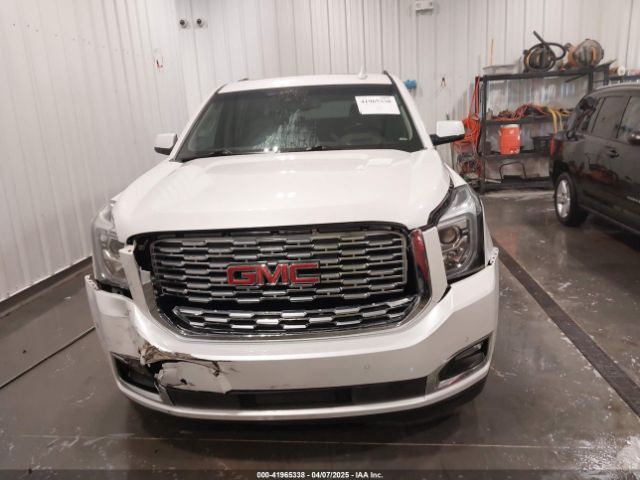 1GKS2HKJ0JR185532 GMC YUKON XL DENALI