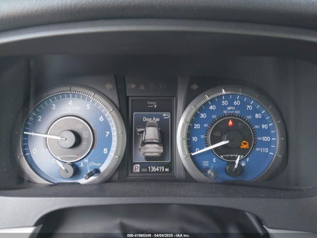 5TDYK3DC2GS705506 Toyota Sienna Xle 8 Passenger