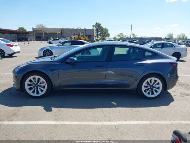 5YJ3E1EA6NF144098 Tesla Model 3 Rear-wheel Drive