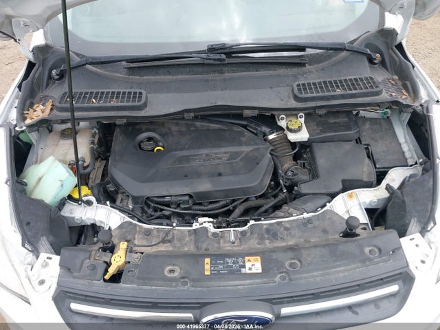 1FMCU0GX5EUA85076 Ford ESCAPE SE