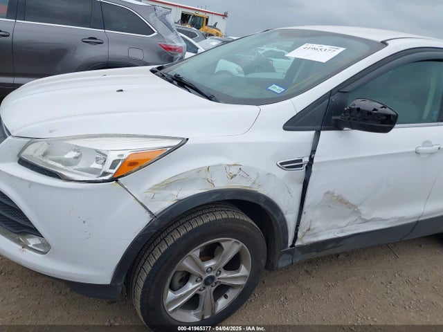 1FMCU0GX5EUA85076 Ford ESCAPE SE