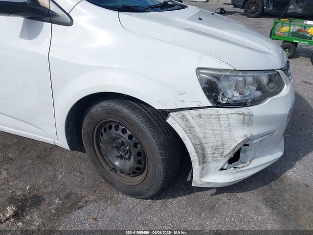 1G1JG6SH6H4142341 Chevrolet Sonic Lt Auto