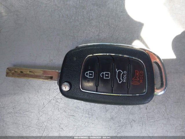 5XYZT3LB2JG573068 Hyundai Santa Fe Sport 2.4l