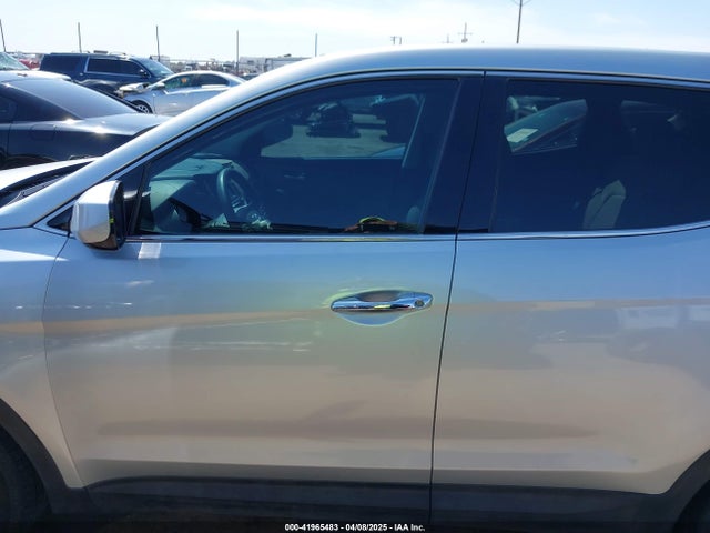 5XYZT3LB2JG573068 Hyundai Santa Fe Sport 2.4l