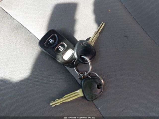 5NPDH4AE3EH506590 Hyundai ELANTRA SE