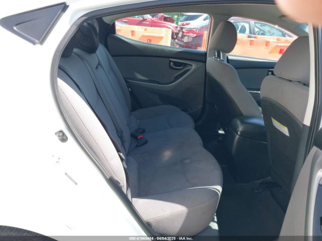 5NPDH4AE3EH506590 Hyundai ELANTRA SE