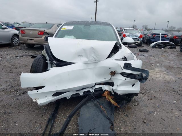 5YJ3E1EB0NF129945 Tesla Model 3 Long Range Dual Motor All-wheel Drive