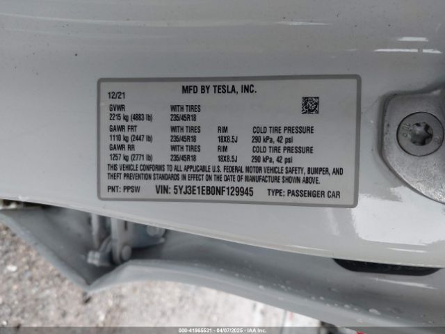 5YJ3E1EB0NF129945 Tesla Model 3 Long Range Dual Motor All-wheel Drive
