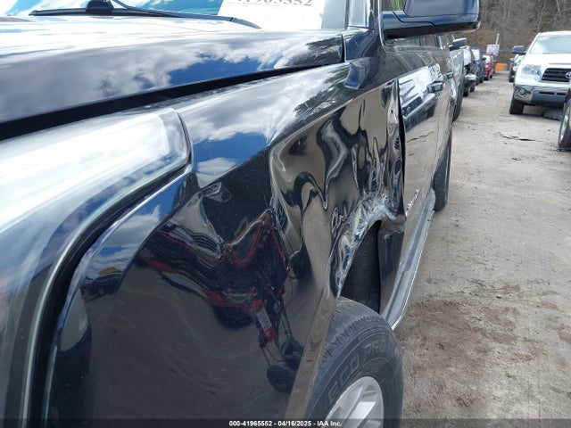 1GKS2GKC6GR230588 GMC Yukon Xl Slt