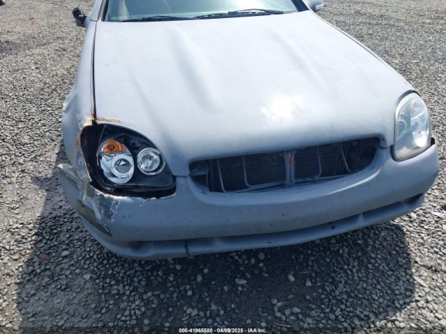2003 MERCEDES-BENZ SLK 320 WDBKK65F63F282132 Photo 5