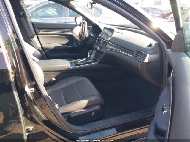 1HGCV1F34MA122819 Honda Accord Sport