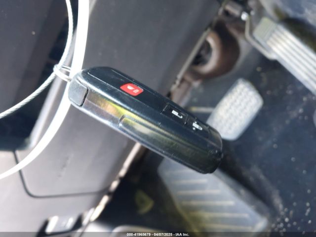 2T3W1RFV9KC005888 Toyota Rav4 Xle