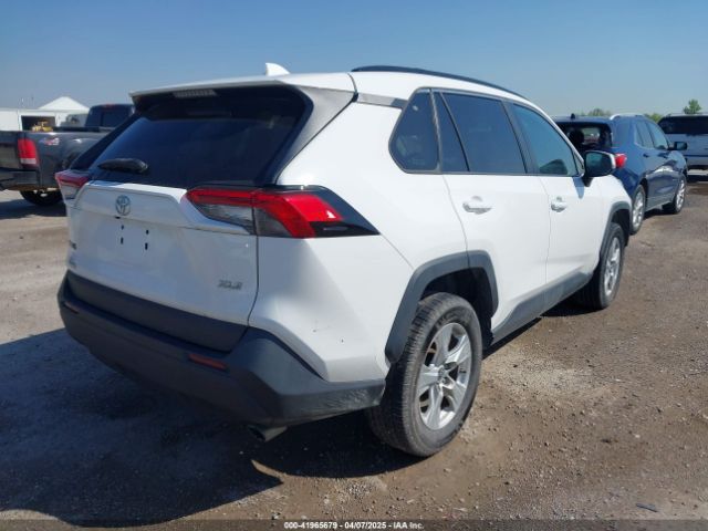 2T3W1RFV9KC005888 Toyota Rav4 Xle