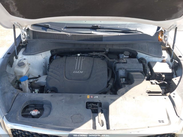 5XYPGDA55GG081559 KIA Sorento 3.3l Lx