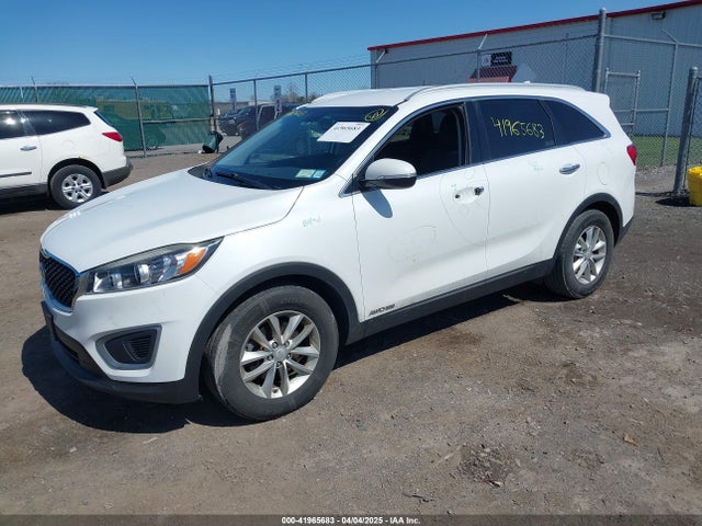 5XYPGDA55GG081559 KIA Sorento 3.3l Lx