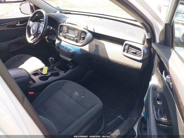 5XYPGDA55GG081559 KIA Sorento 3.3l Lx