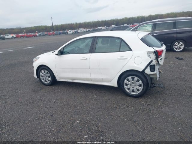 3KPA25AD1NE437453 KIA Rio 5-door S