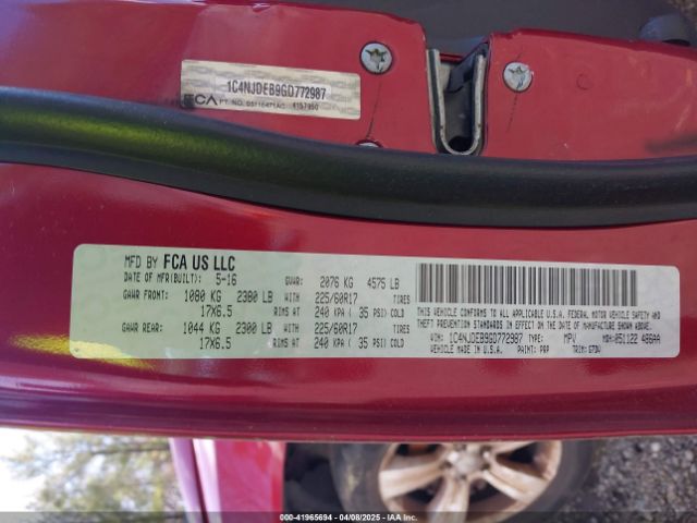 1C4NJDEB9GD772987 Jeep Compass Latitude